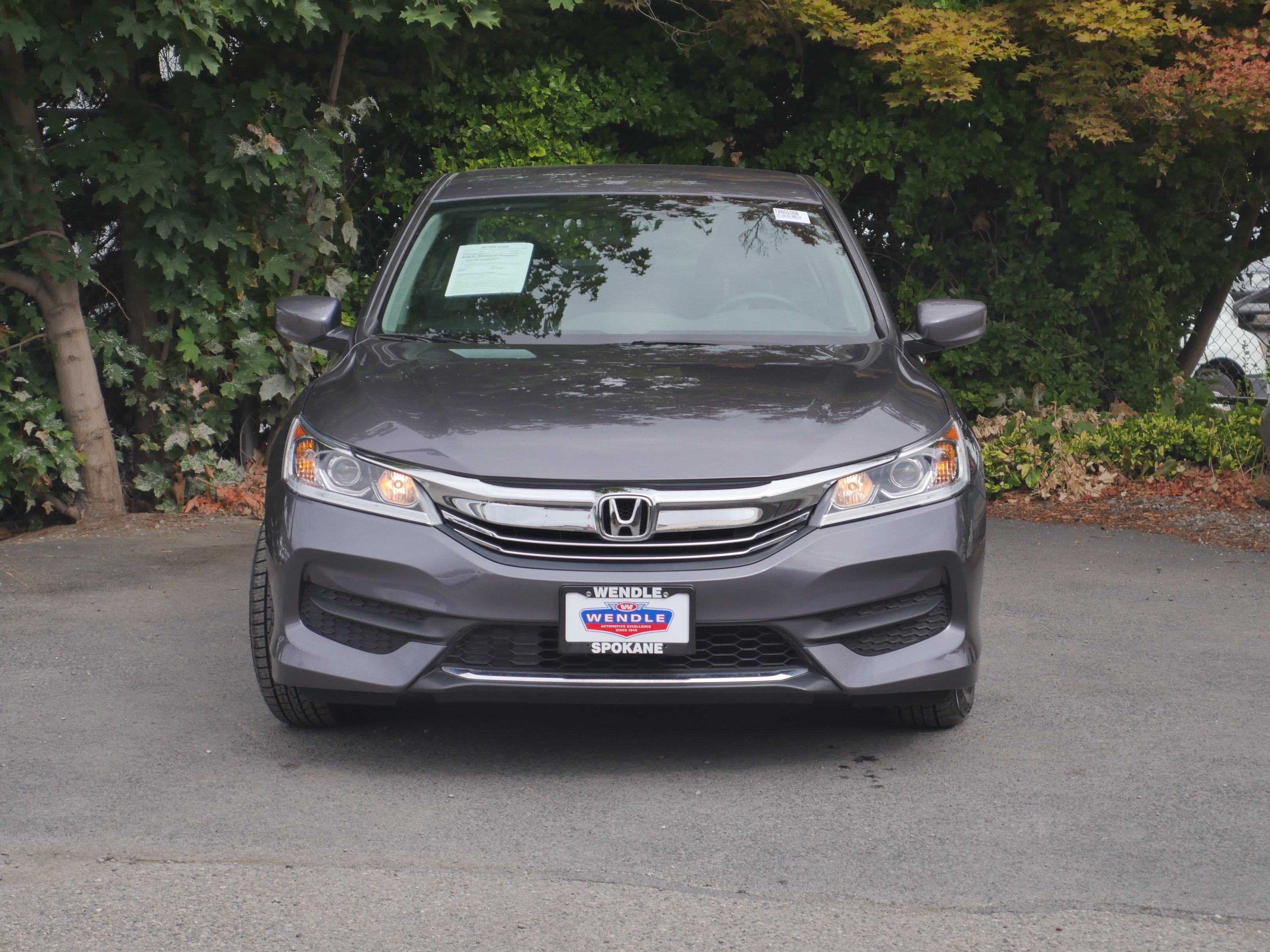 Used 2016 Modern Steel Metallic Honda LX image 27