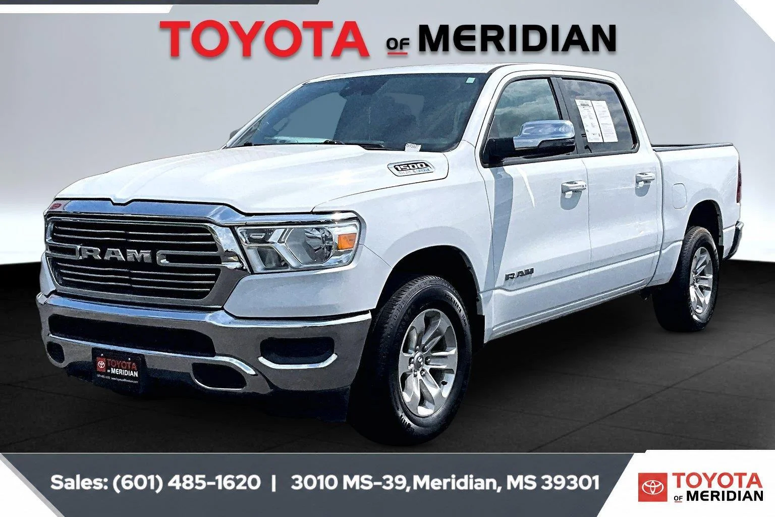 Used 2023 Bright White Clearcoat Ram Laramie image 10