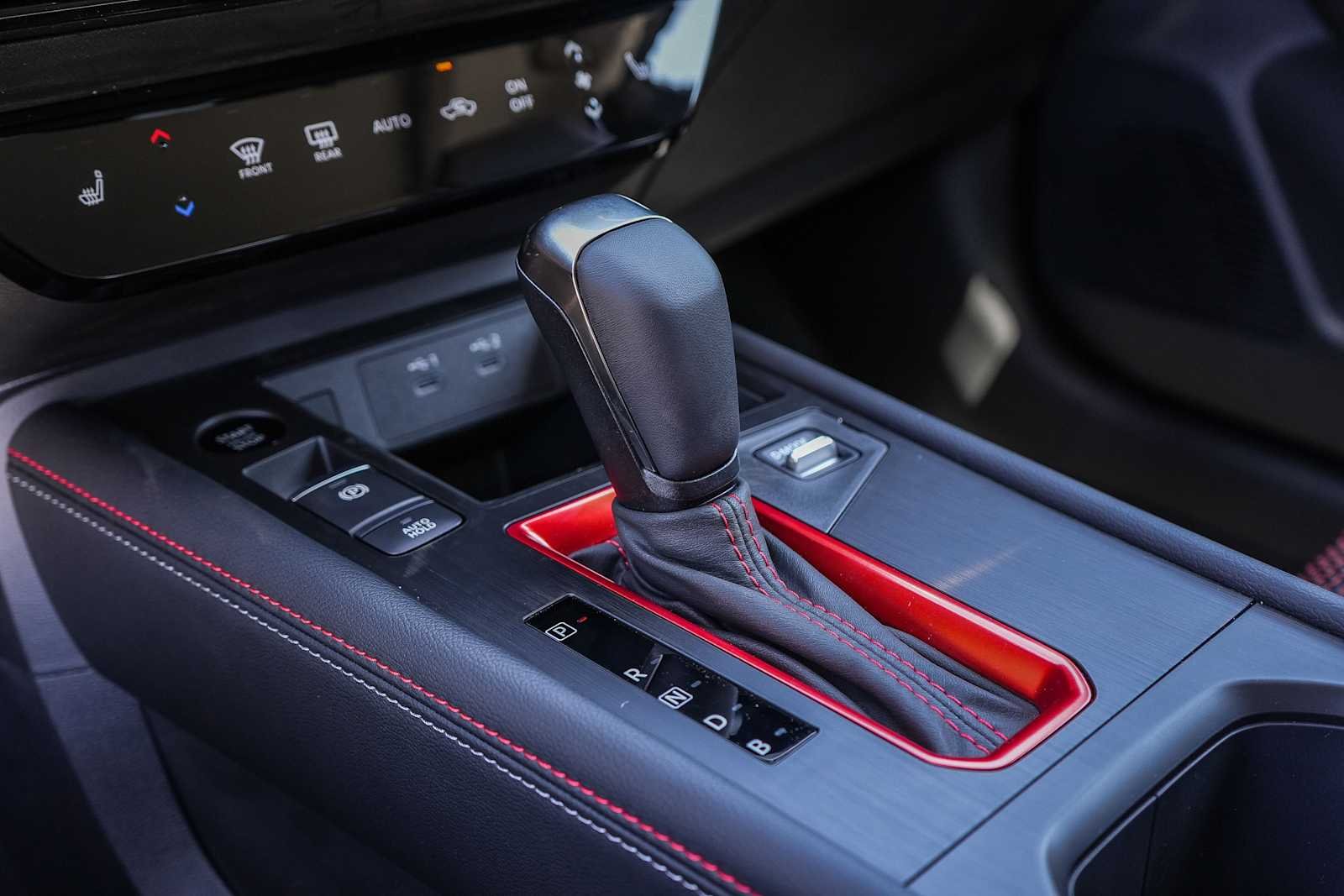 New 2026 Gun Metallic / Scarlet Ember Tintcoat Two-tone Nissan SR image 21
