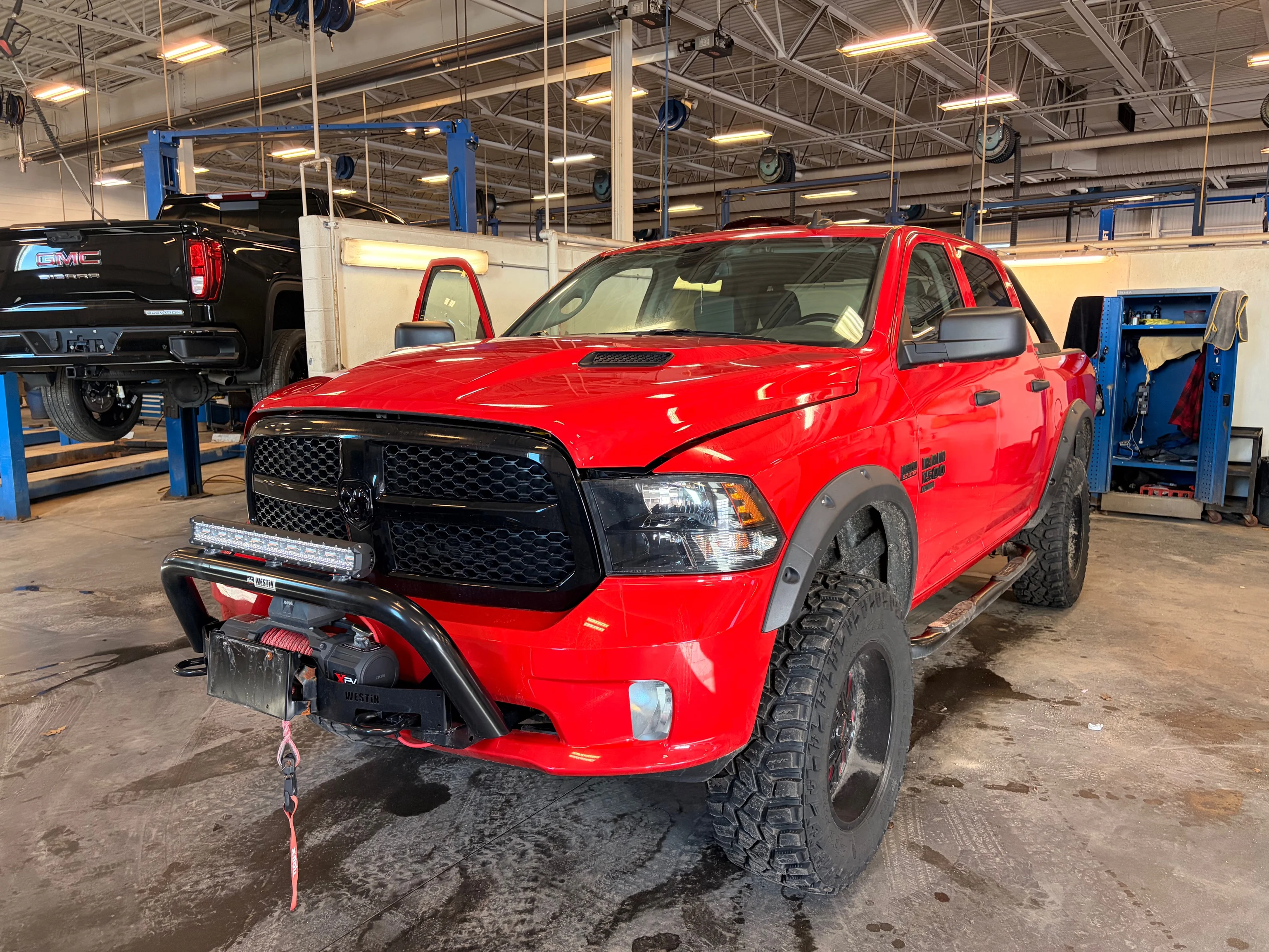 Certified Used 2023  RAM Tradesman image 1