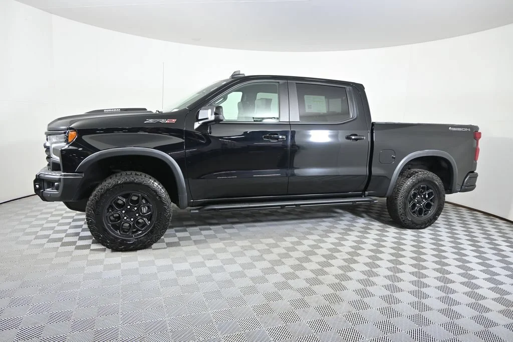 Used 2024 Chevrolet Silverado 1500 ZR2 with VIN 3GCUDHE88RG186771 for sale in Forest Lake, Minnesota