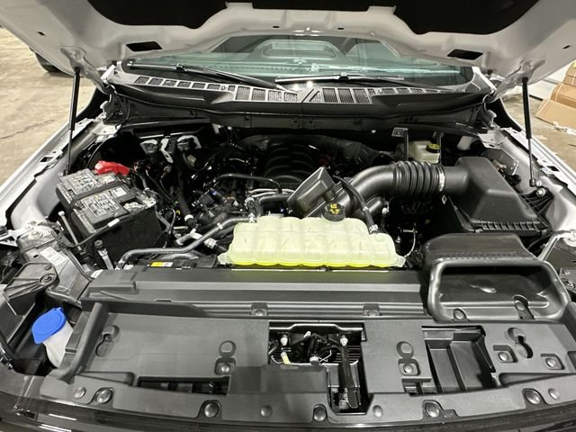 Used 2026 Oxford White Ford XLT image 21