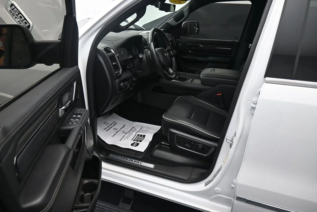 Used 2025 White Ram Limited image 14