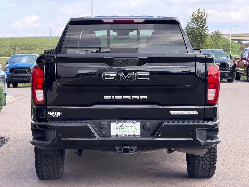 Used 2022 Black GMC Elevation image 8