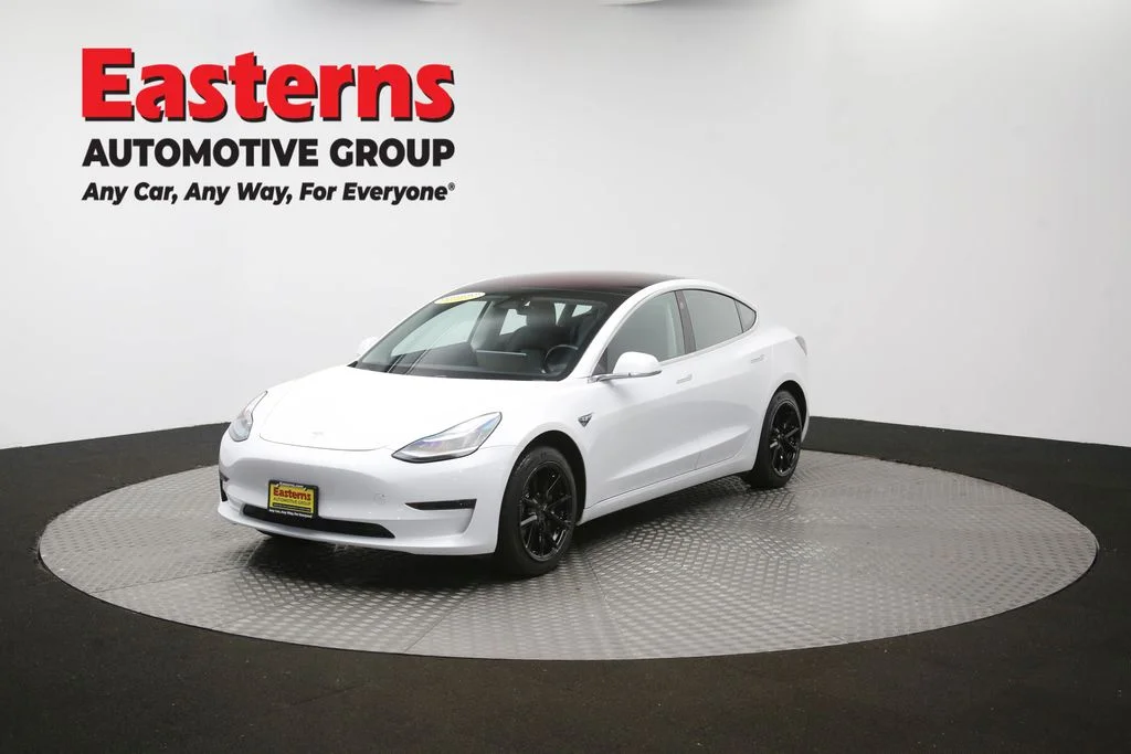 Used 2018 White Tesla Long Range image 49