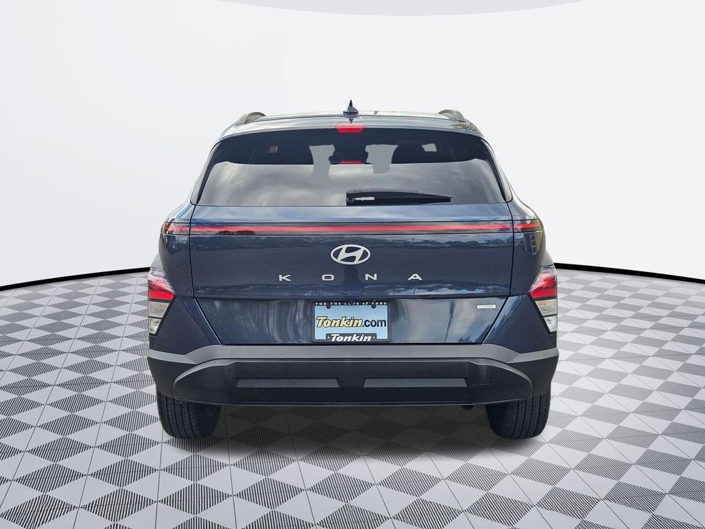 Certified Used 2025 Blue Hyundai SEL Convenience image 5