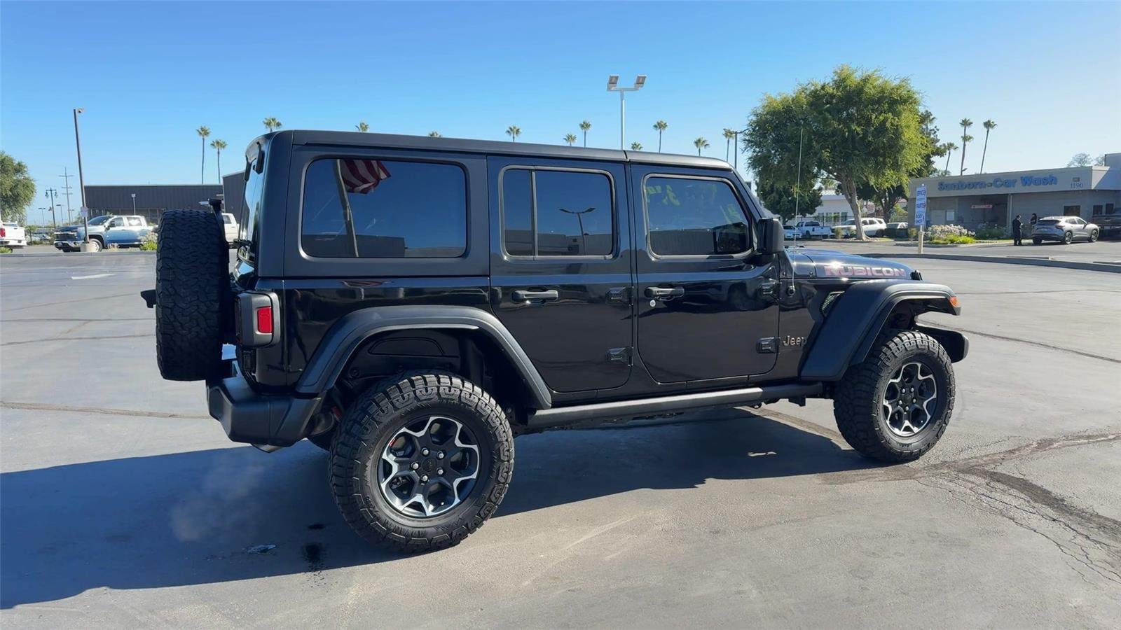 Used 2023  Jeep Rubicon image 3