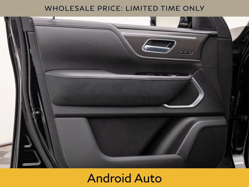 Used 2026 Black INFINITI LUXE image 10