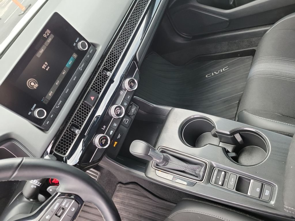 2024 Honda Civic Hatchback Sport - Photo 36