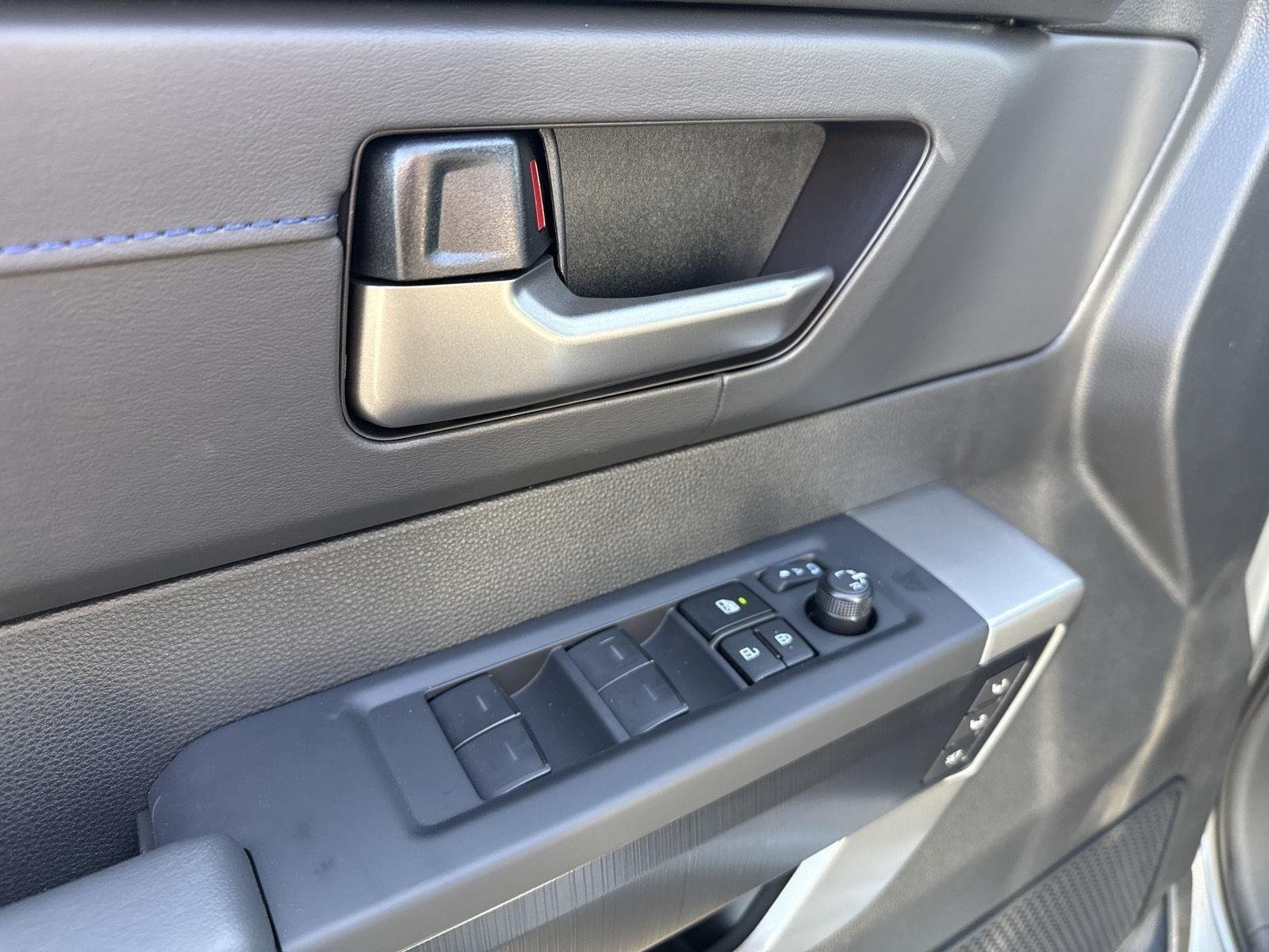 2026 Toyota Tundra Platinum - Photo 17