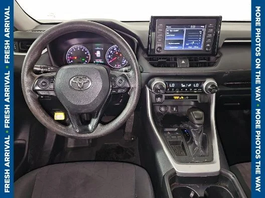 Used 2019 Black Toyota XLE image 7