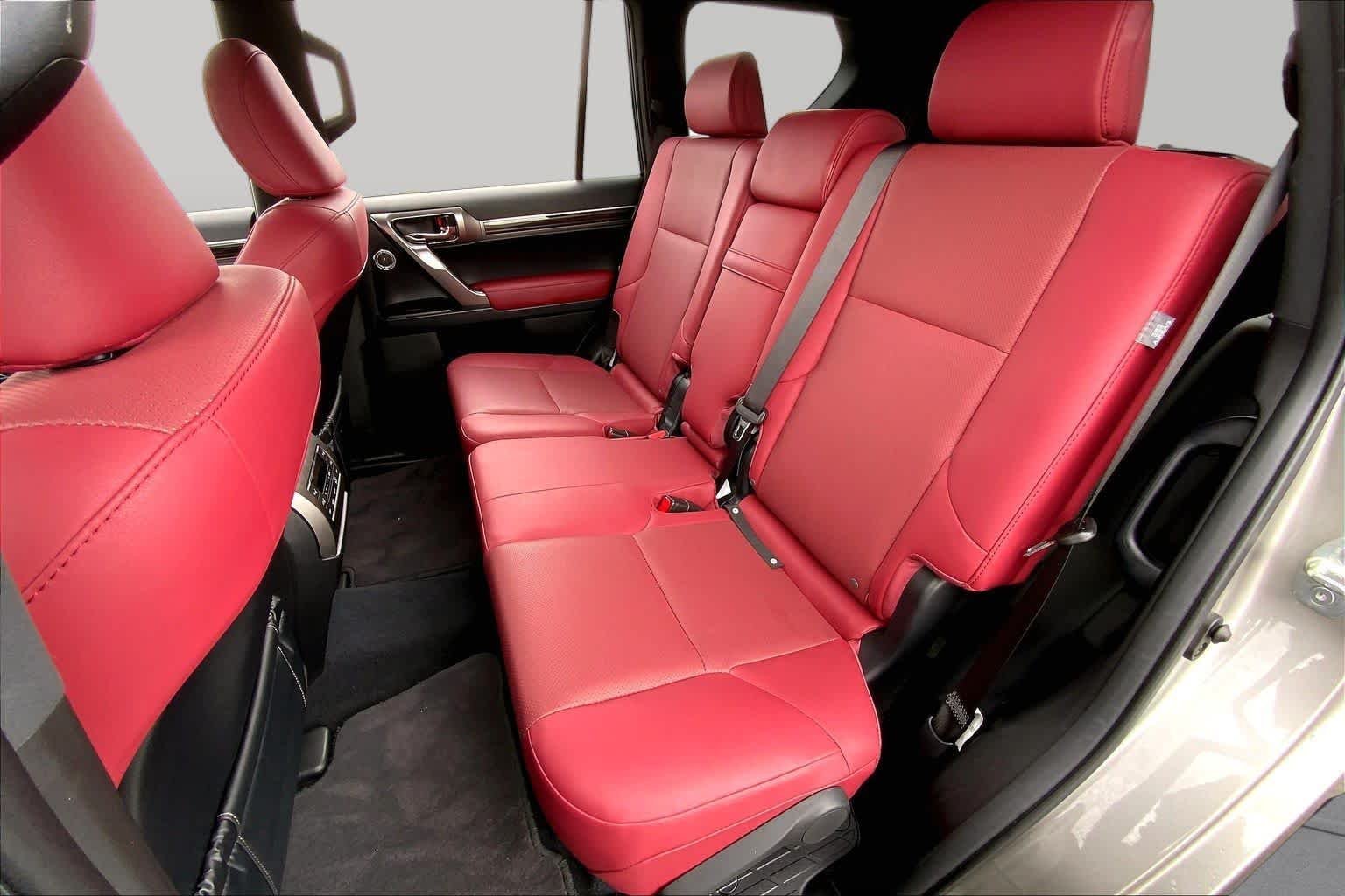 Used 2023 Atomic Silver Lexus Premium image 20
