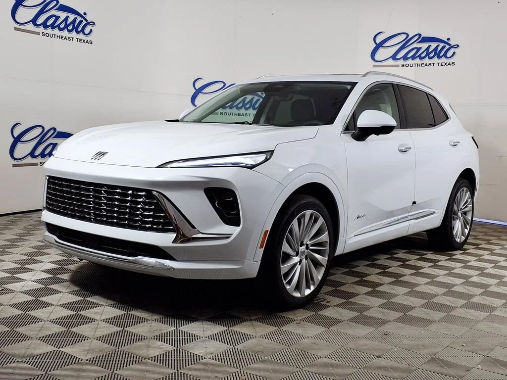 New 2026 Iridescent White Tricoat Buick Avenir image 12
