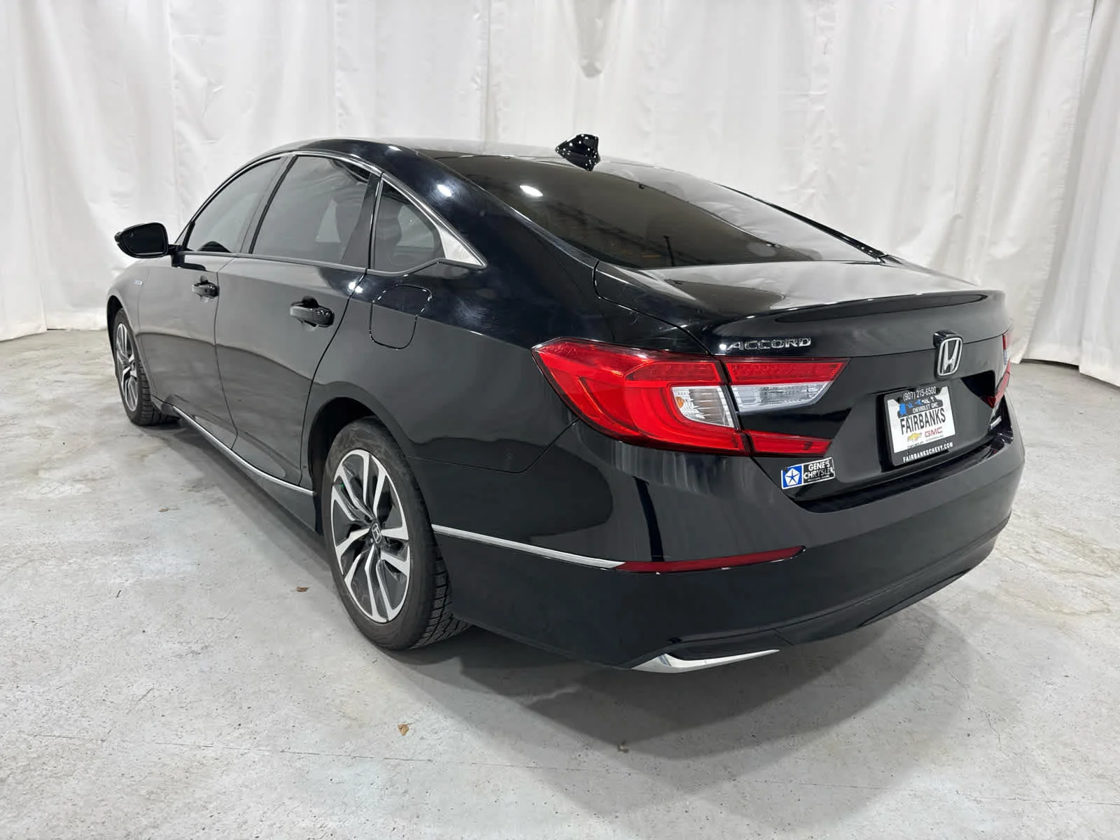Used 2018 Black Honda EX-L image 3