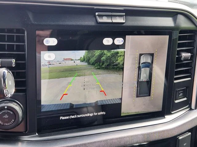 New 2026 Glacier Gray Metallic Tri-Coat Ford F-250® Platinum® image 35
