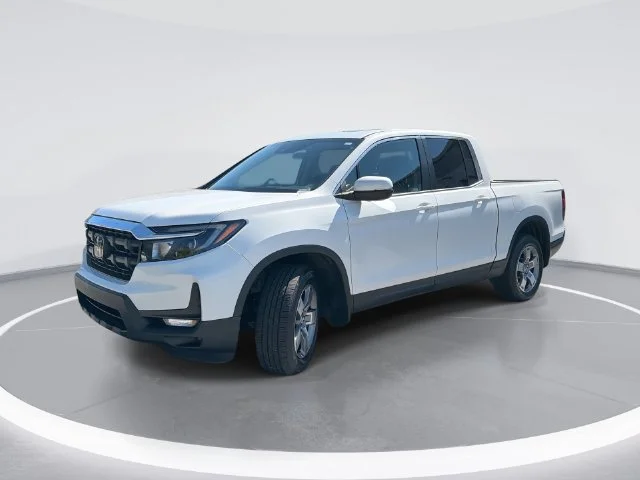Used 2024  Honda RTL image 1