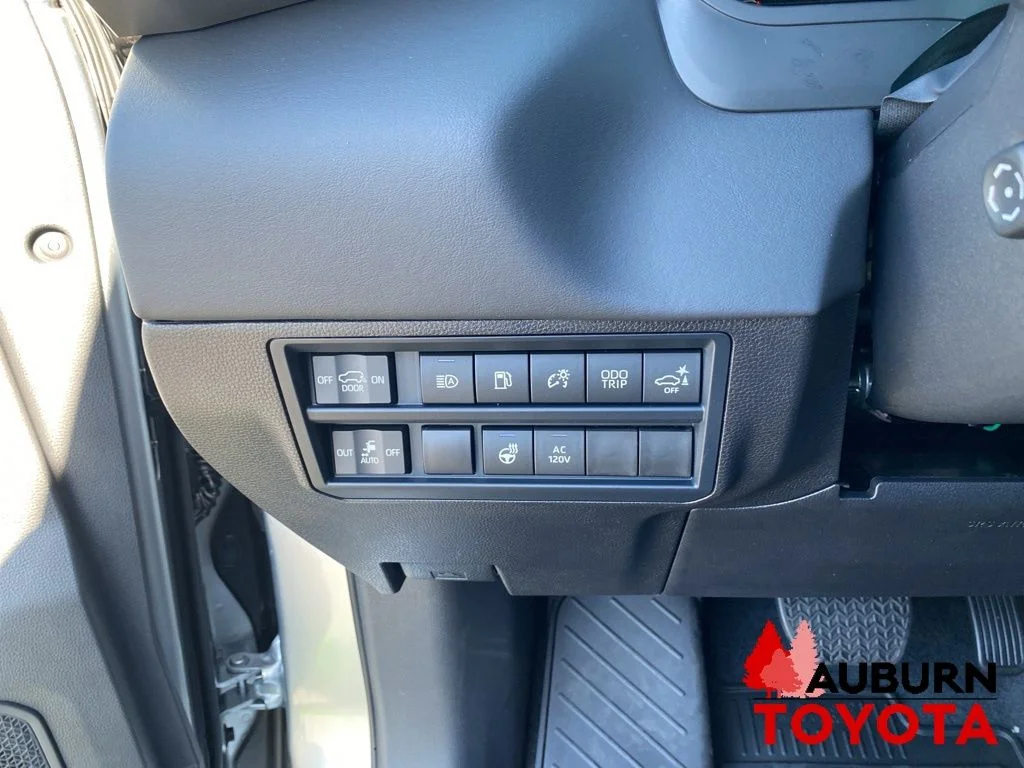 New 2026 Celestial Silver Metallic Toyota  Platinum image 38