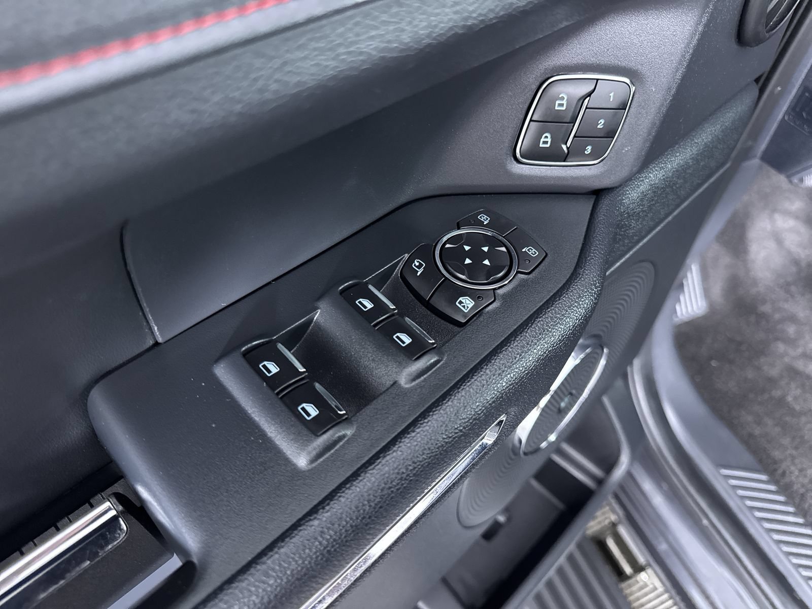 Used 2022 Dark Matter Metallic Ford Limited image 14