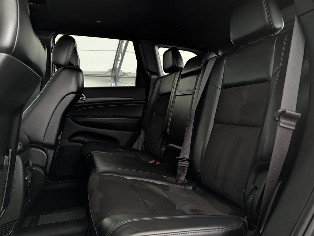 Used 2020 Black Jeep Altitude - - 4x4 - Leather Seats - Power Sunroof - Navigation & More! image 28