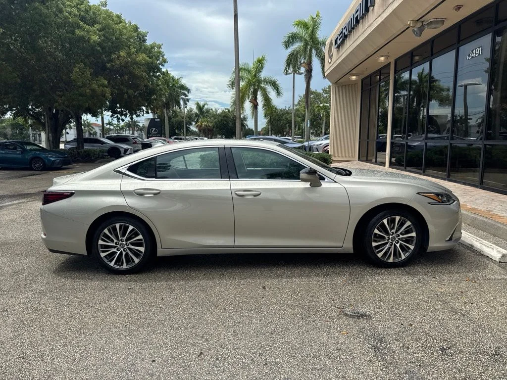 Certified Used 2020 Beige Lexus 350 image 4
