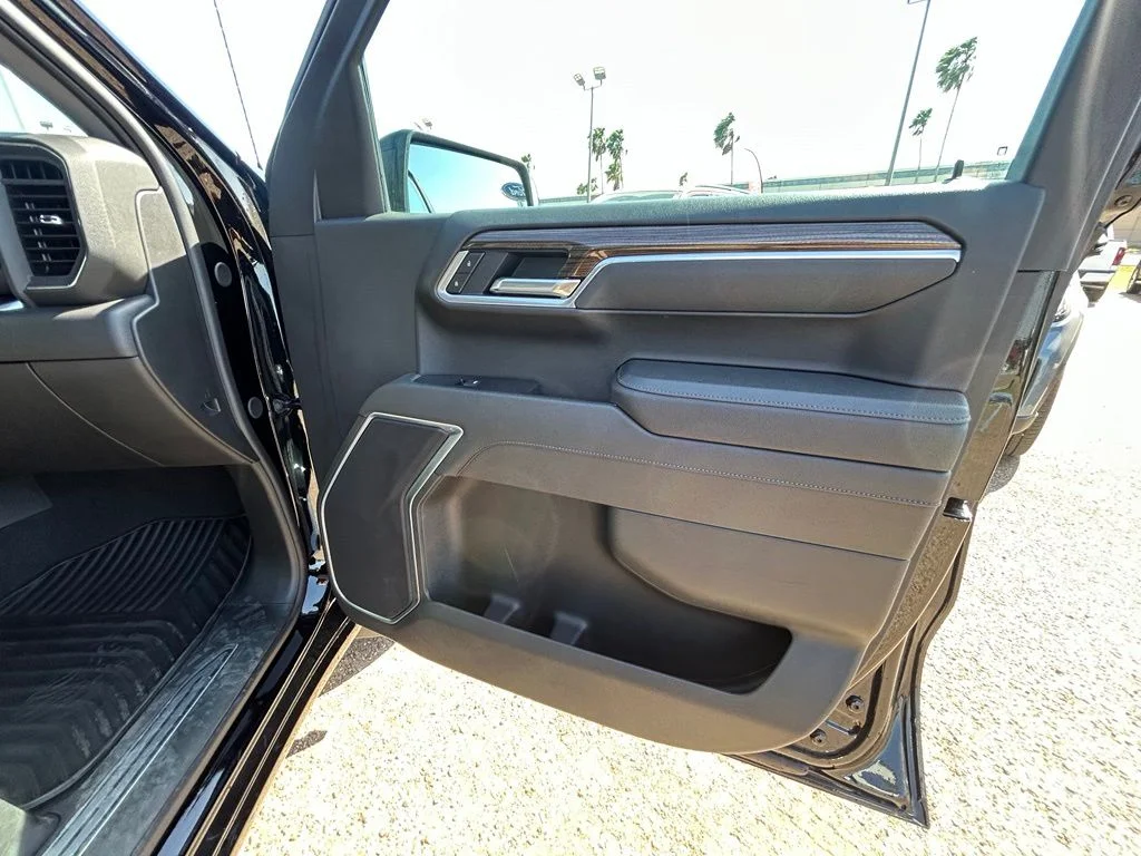 Used 2026 Black Chevrolet RST image 23