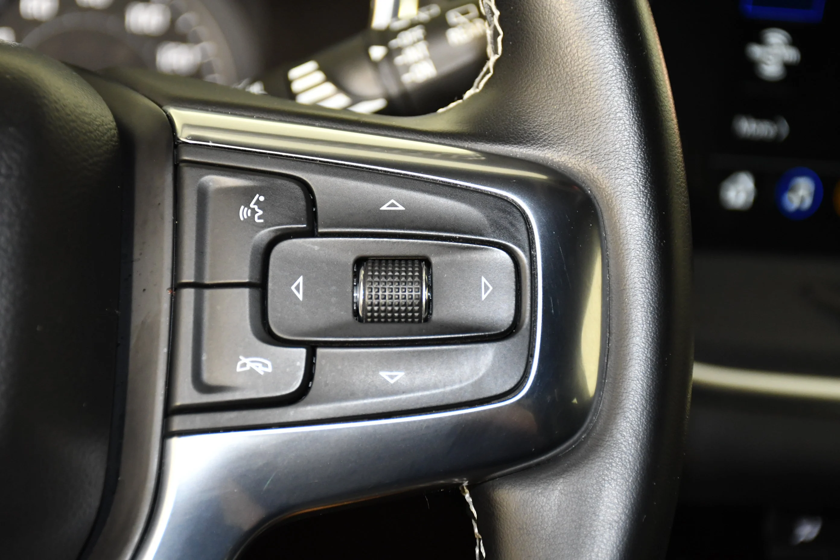 Used 2023 Black Chevrolet LT image 21