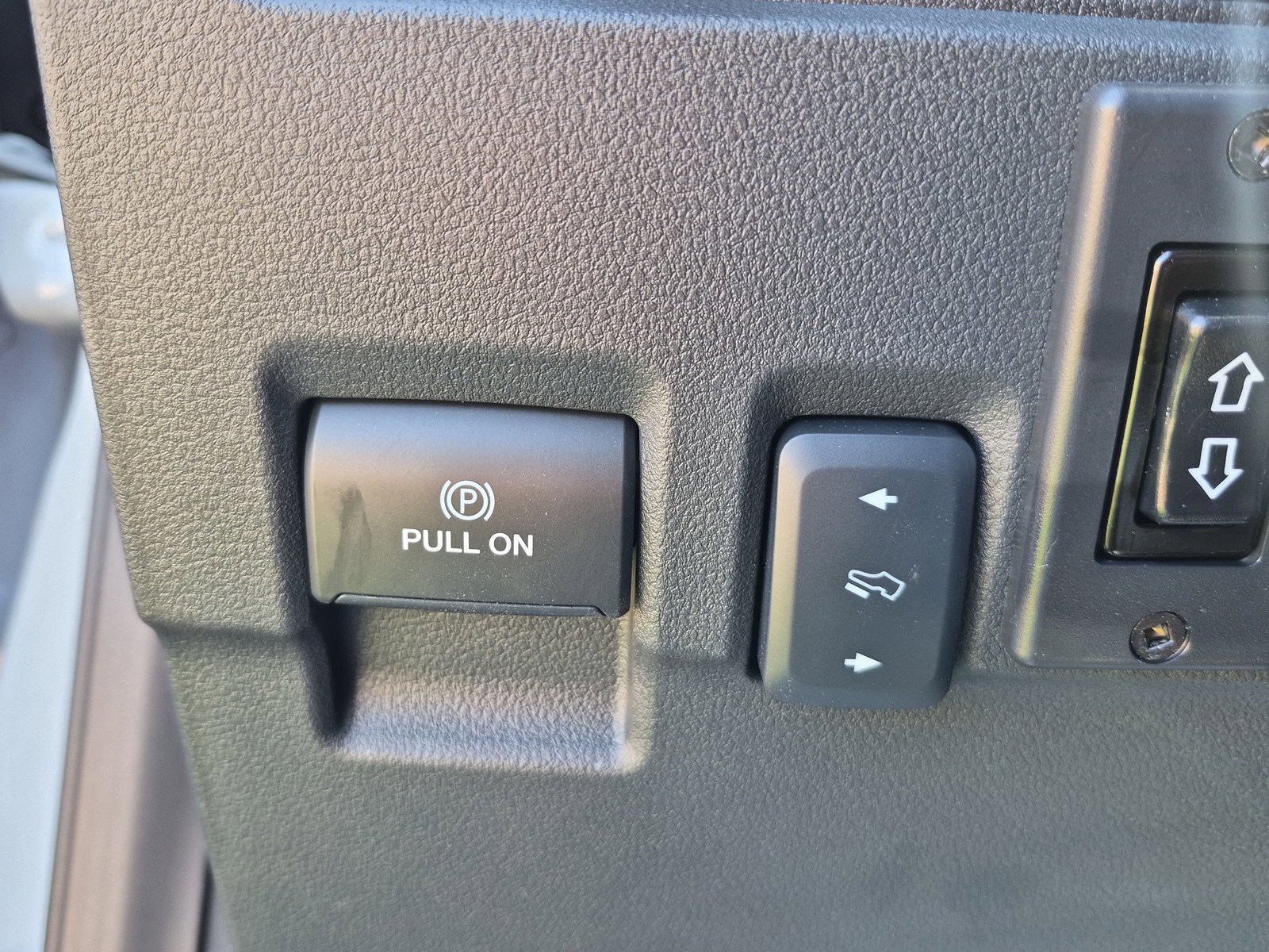New 2026 Avalanche Ford F-250® Lariat® image 35