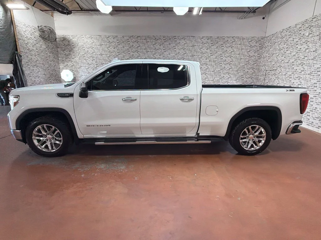 Used 2021 Summit White GMC SLT image 4