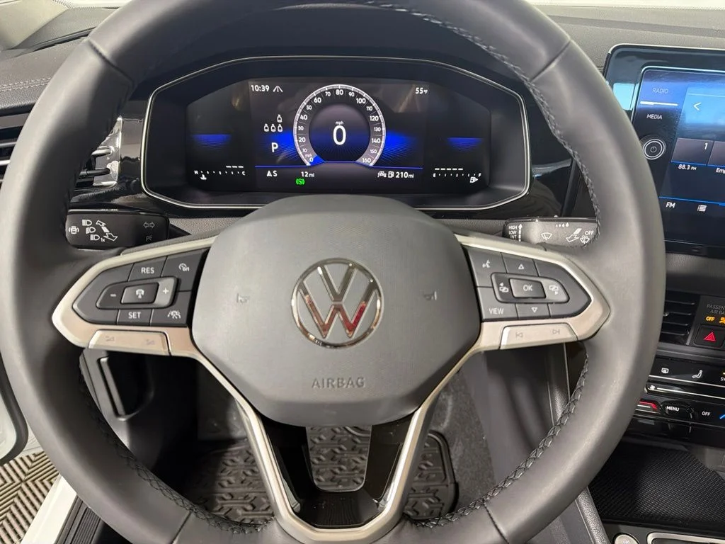 New 2027 White Volkswagen 1.5T S image 14