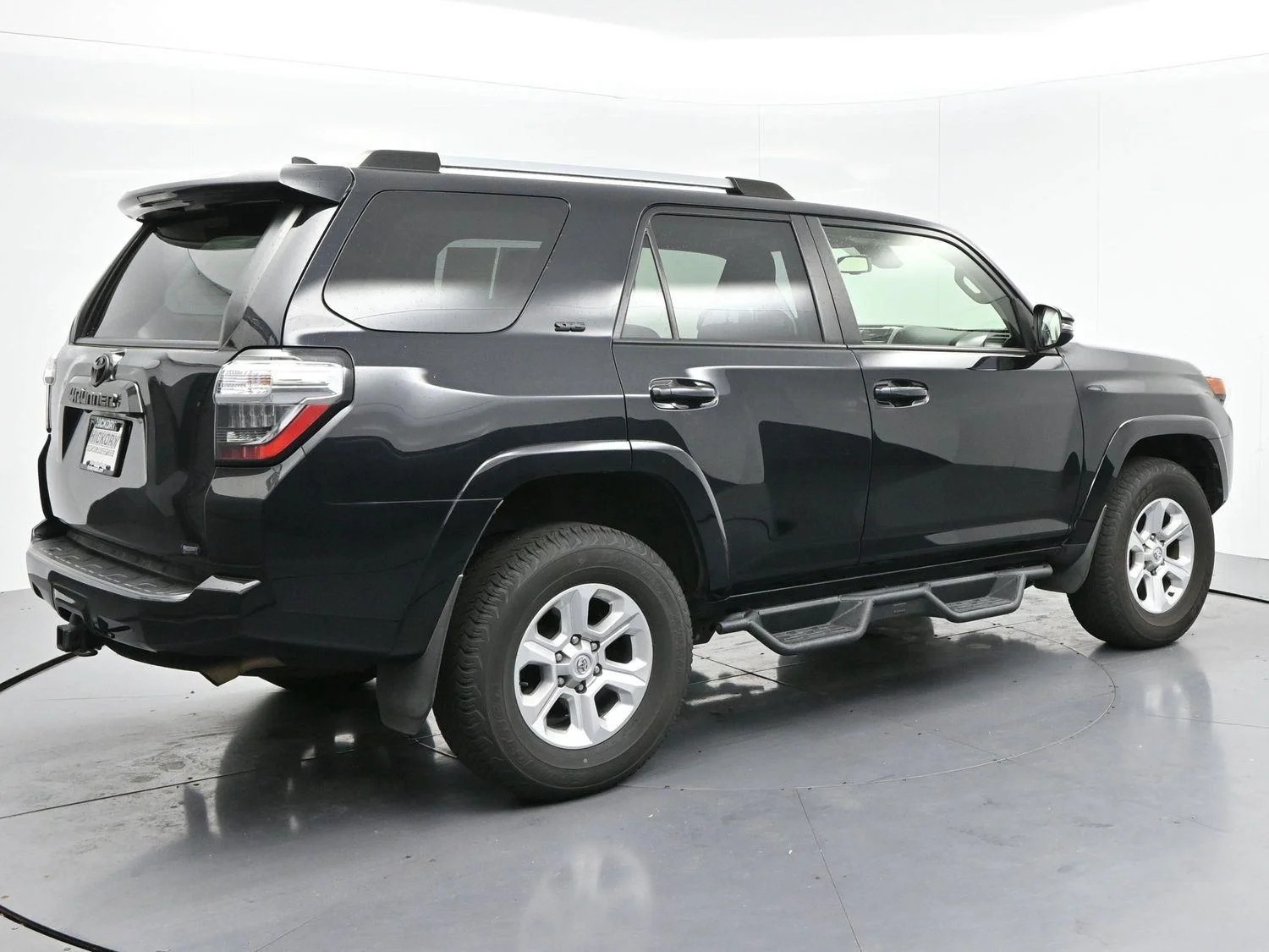 Used 2023 Midnight Black Metallic Toyota SR5 Premium image 7