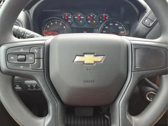 New 2026 Summit White Chevrolet Work Truck image 11
