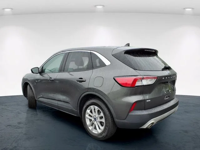 Used 2020 Gray Ford SE image 13