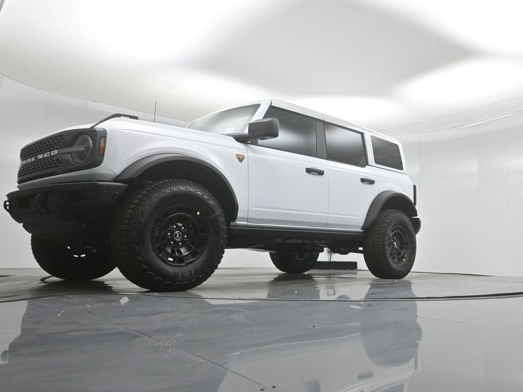 New 2026 Oxford White Ford Badlands image 42