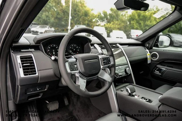 Used 2025 Eiger Gray Metallic Land Rover S image 2