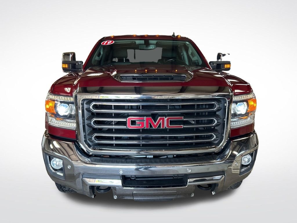 Used 2019 Red GMC SLT image 9