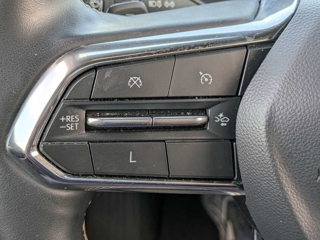 Used 2025 Lakeshore Blue Metallic Chevrolet LT image 21