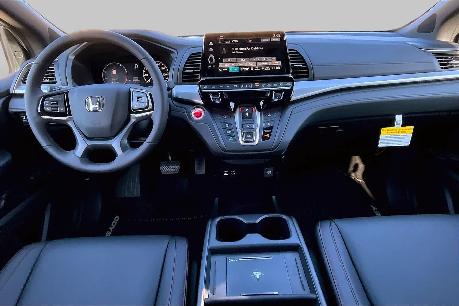 New 2026 Sonic Gray Pearl Honda Sport-L image 5