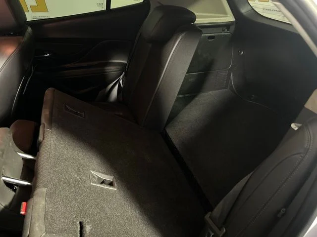 Used 2020 Summit White Buick Preferred image 33