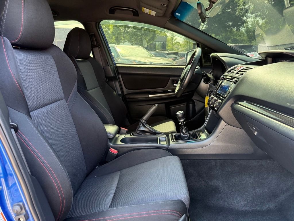 Used 2019 Blue Subaru Base image 30