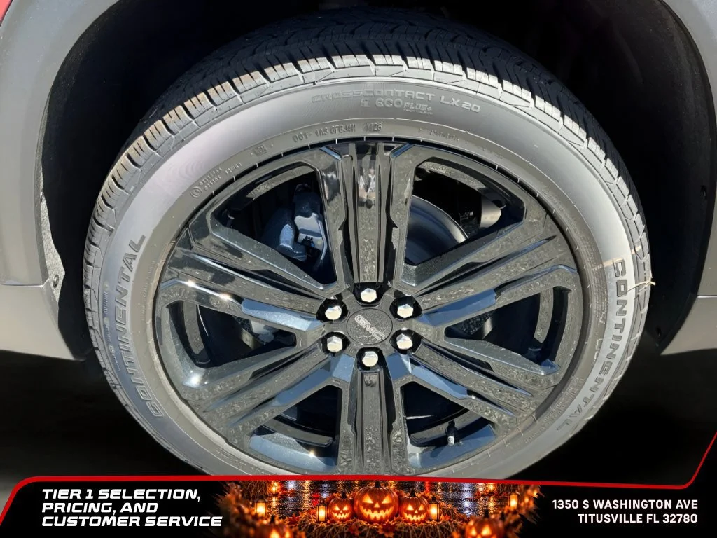 New 2026 Volcanic Red Tintcoat GMC Elevation image 43