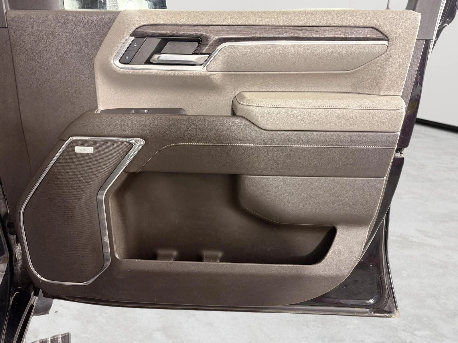 Used 2024 Black Chevrolet LTZ image 27