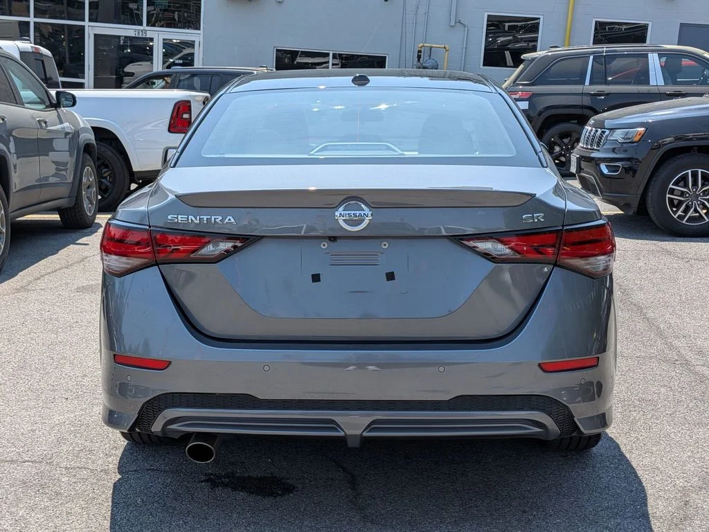 Used 2021 Gray Nissan SR image 7