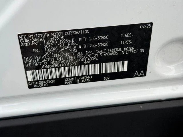 Certified Used 2026 WIND CHILL PEARL Toyota  image 23