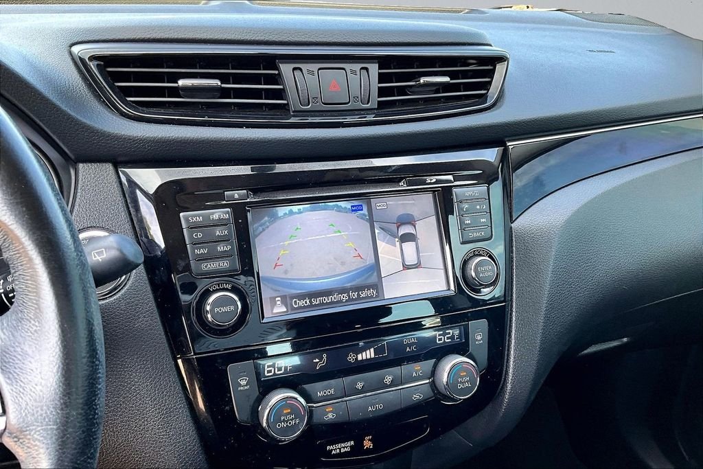 Used 2017 Gray Nissan SL image 20