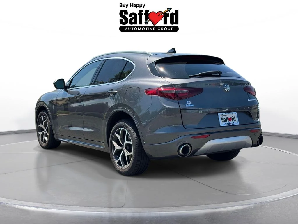 Used 2021 Gray Alfa Romeo Ti image 6