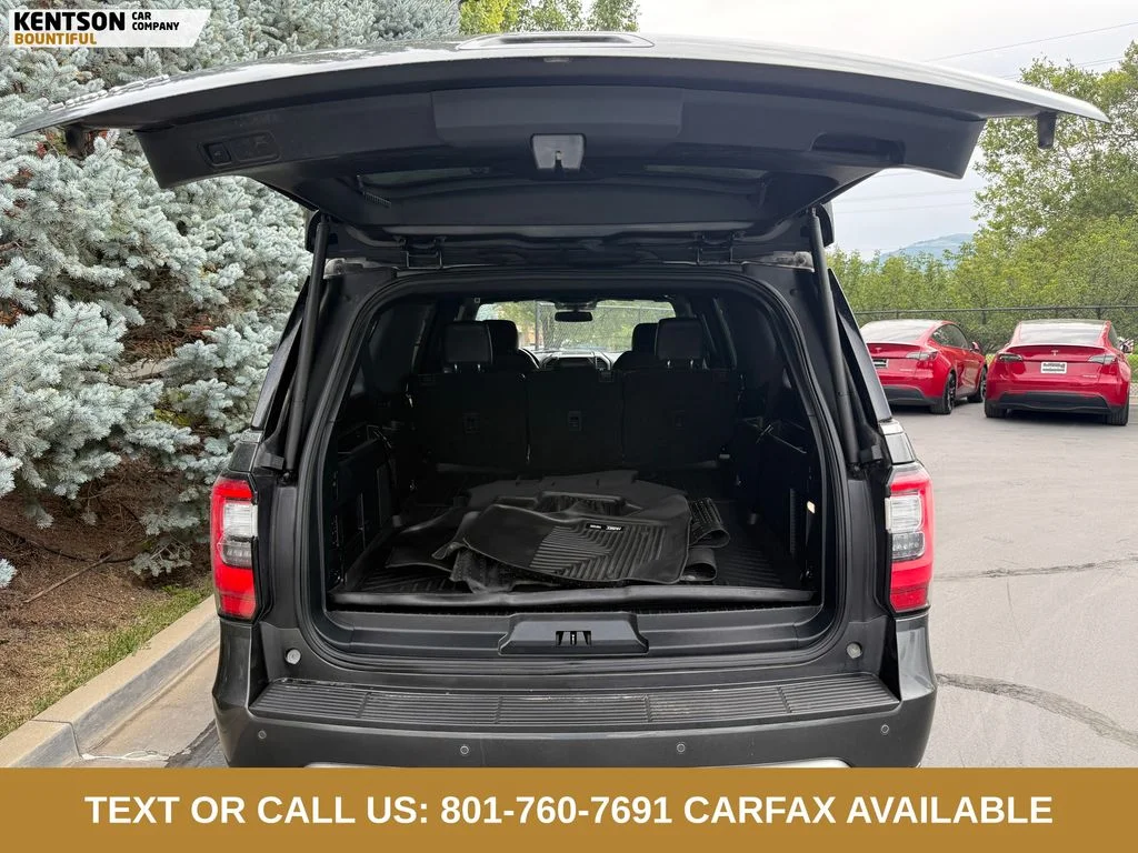 Used 2021 Gray Ford Limited image 33