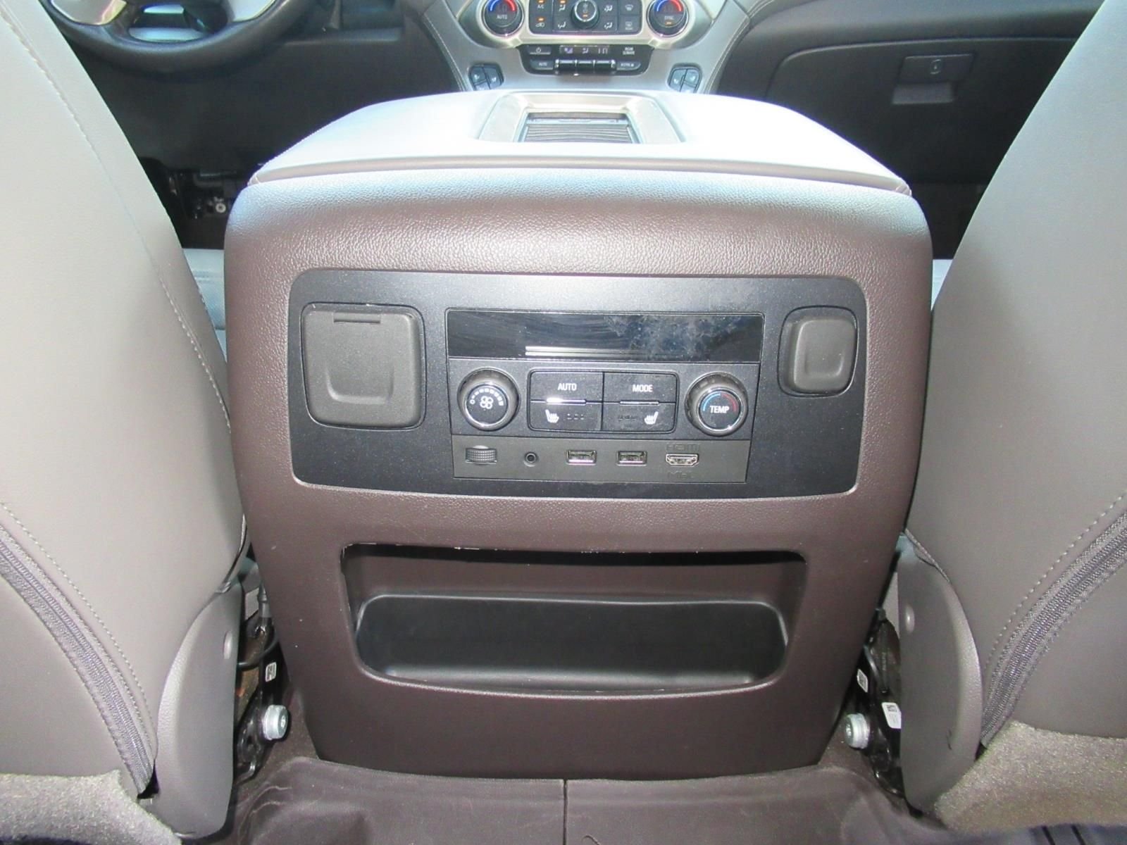 Used 2019  GMC Denali image 36