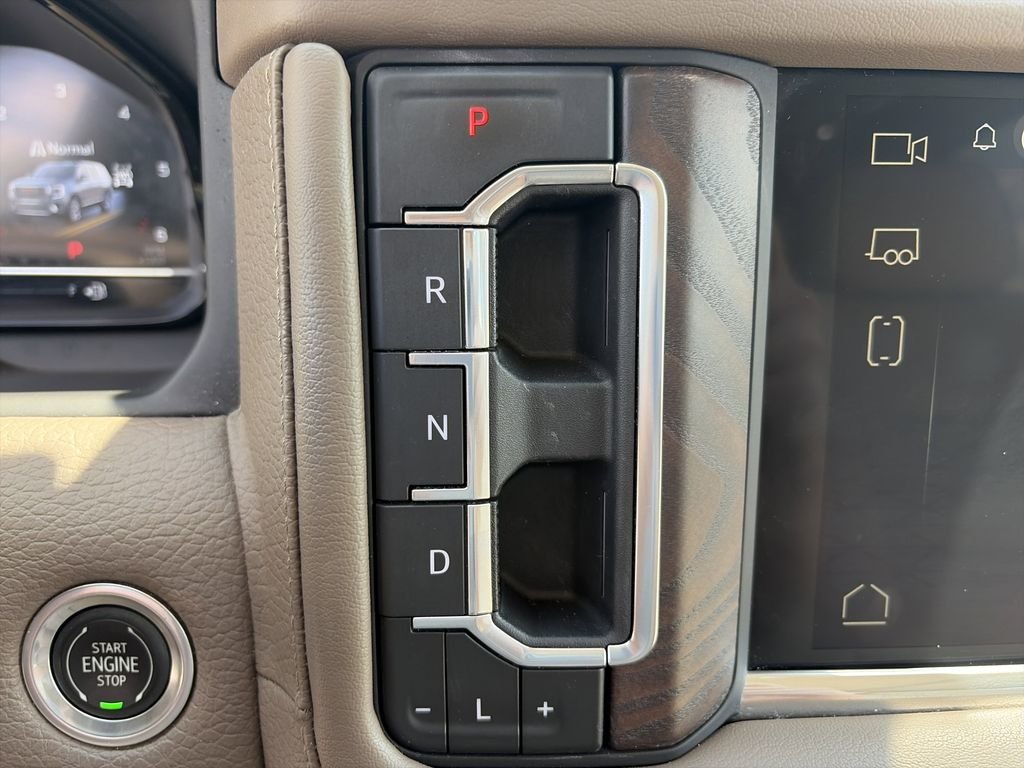 Certified Used 2023 White Frost Tricoat GMC Denali image 30