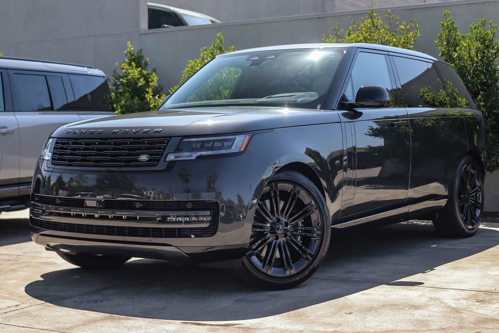 2026 Land Rover Range Rover SE