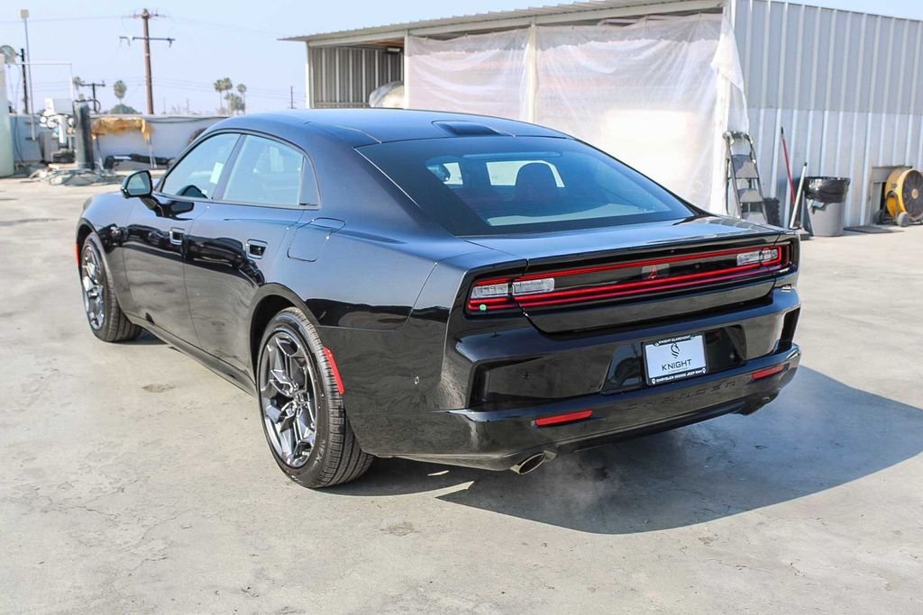 New 2026 Diamond Black Crystal Pearlcoat Dodge R/T Plus image 6